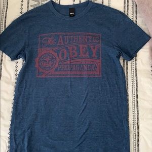 Men’s Obey Tee-Shirt size Medium